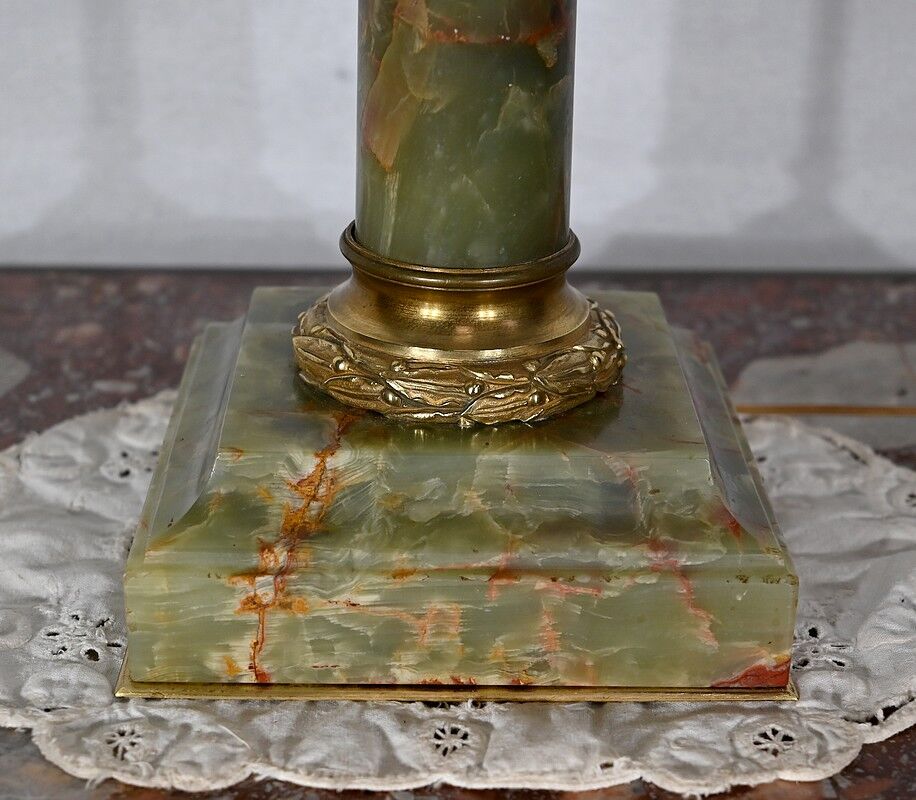 Green onyx column lamp, Empire taste – Early twentieth century