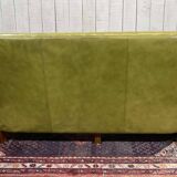 3-seater Chesterfield sofa in olive green leather