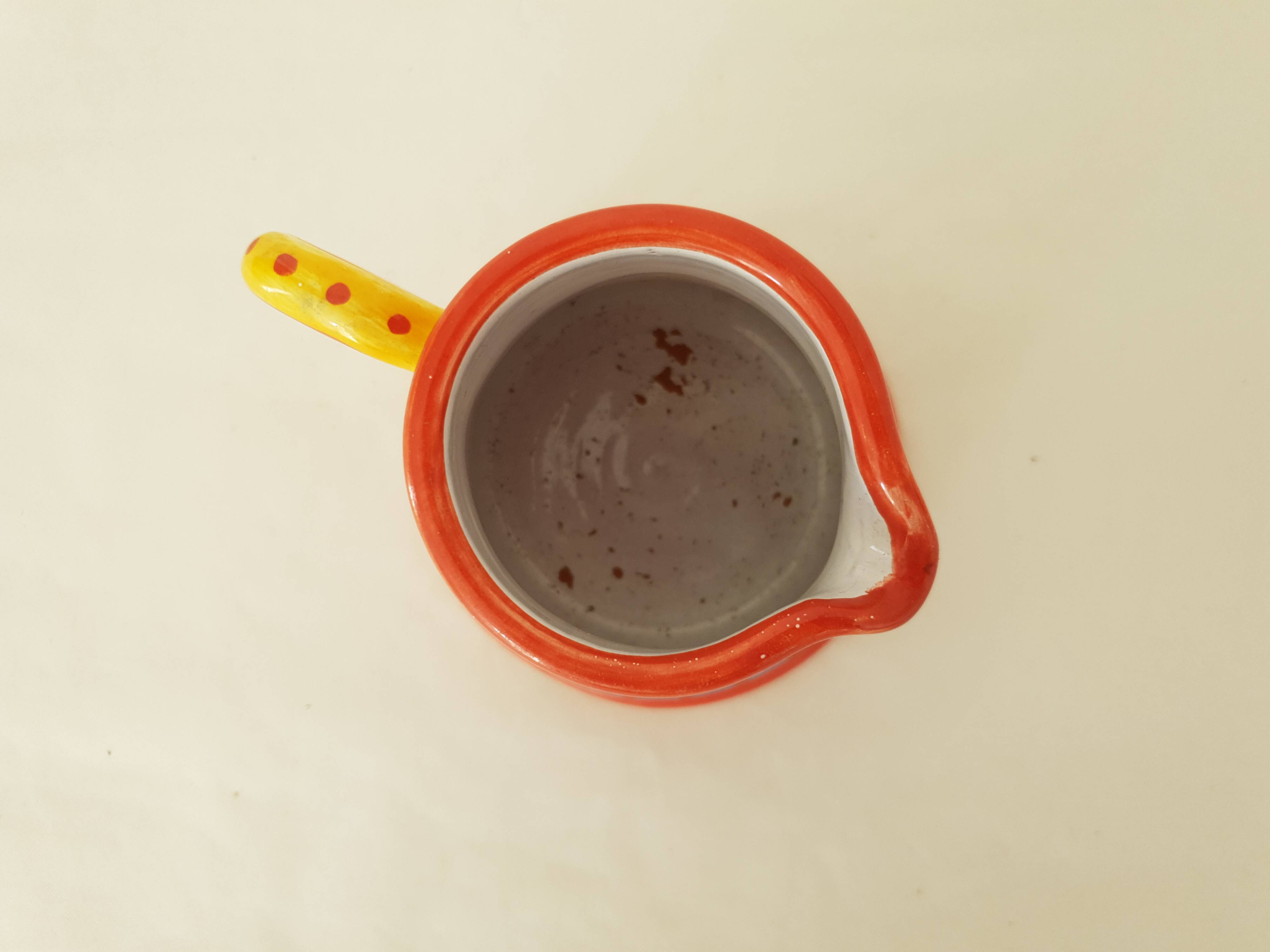 Petit Pichet  pot à lait en céramique Signé Festin coquin