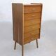 Chiffonnier vintage des années 1960 avec pieds inclinés