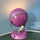 Lampe de bureau vintage violette en forme de globe oculaire de l'ère spatiale