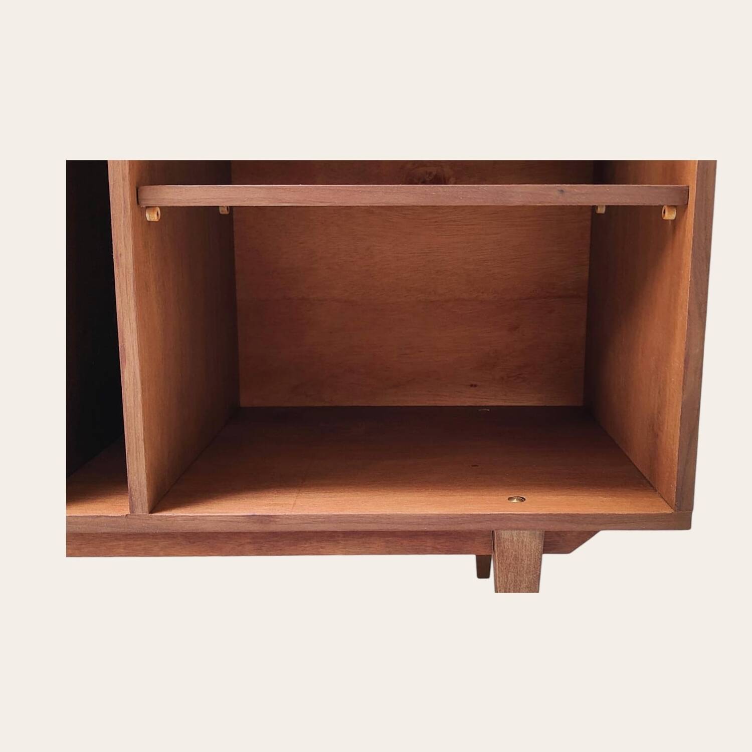 Armoire de platine Bastian