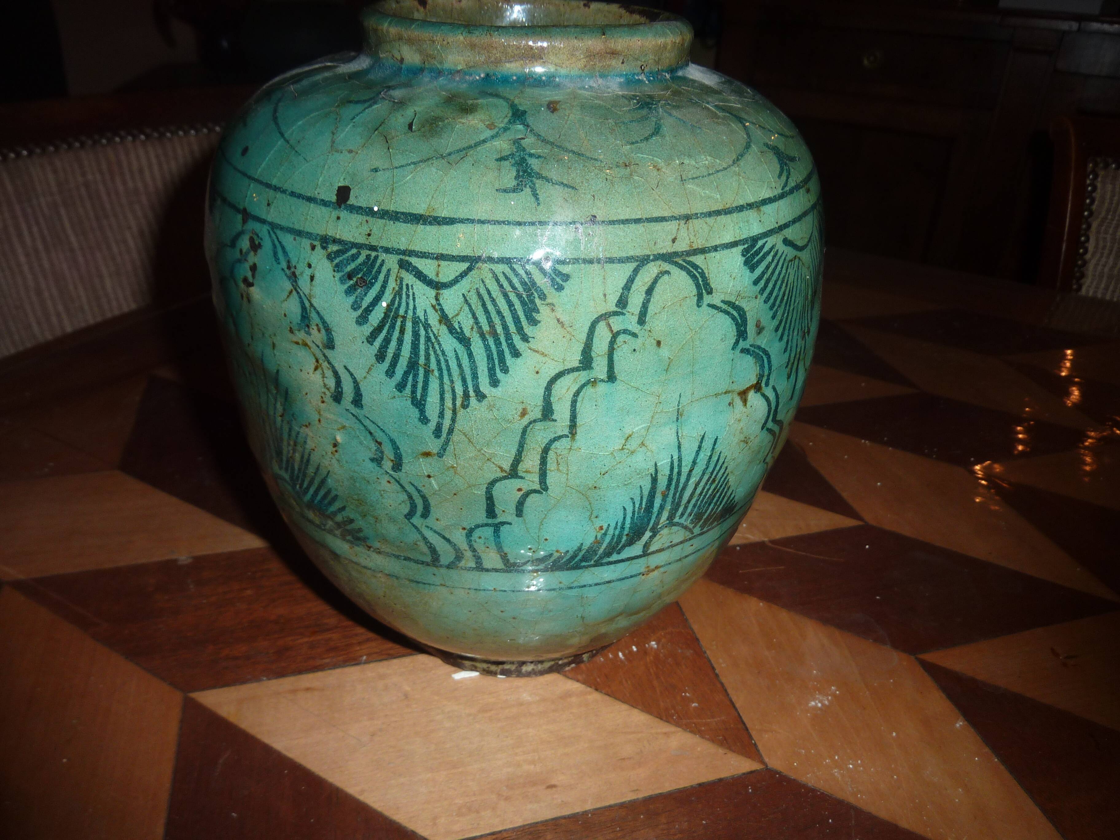 Safavid vase