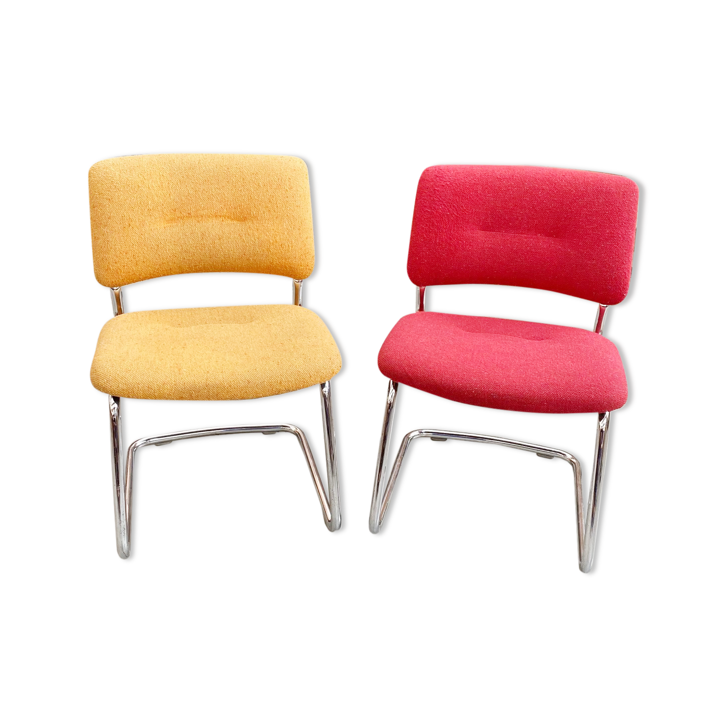 Pair of chairs 80s