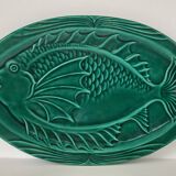 Vallauris - Large oval earthenware "fish" dish with green glaze