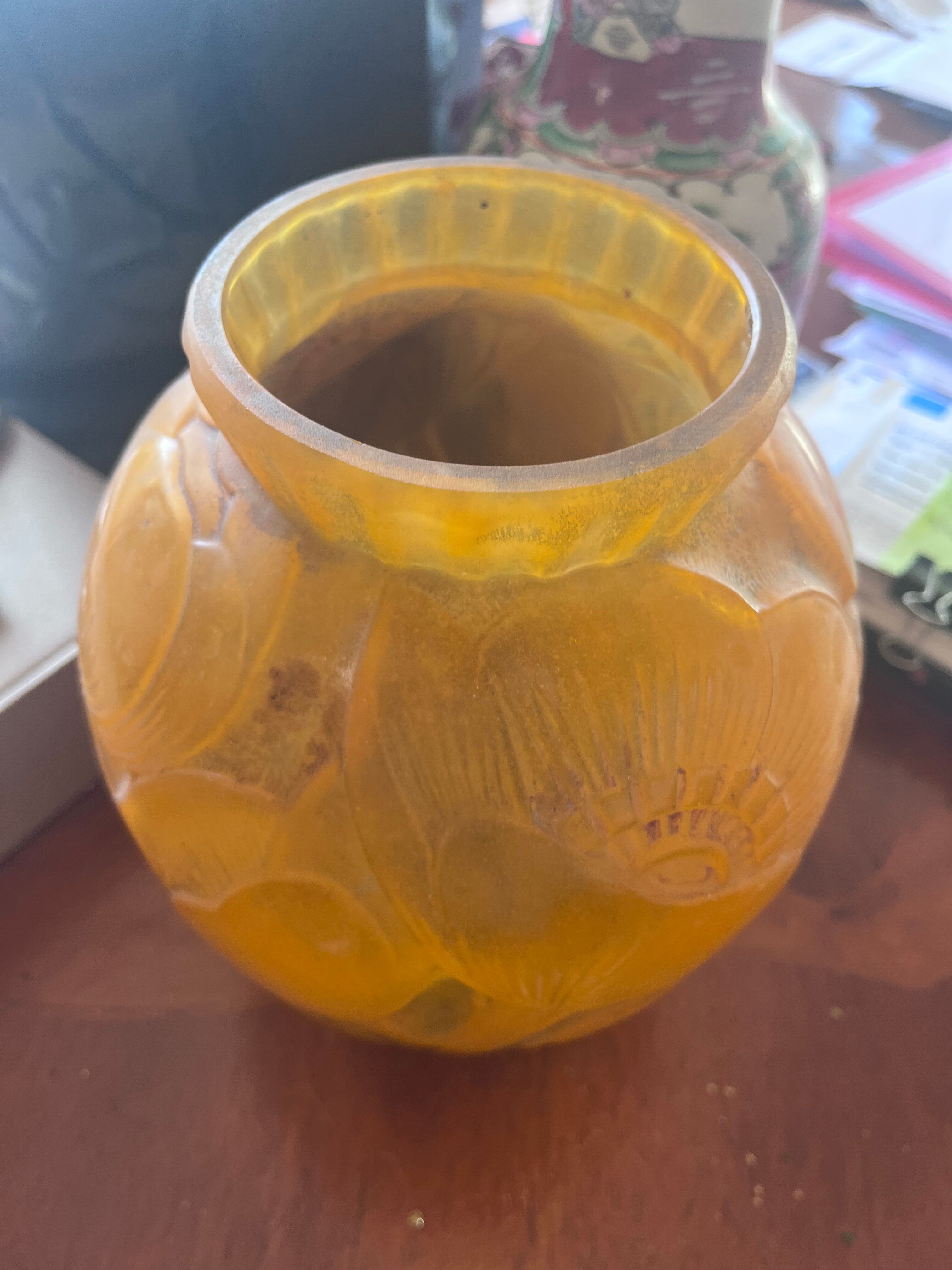 Vase signed Pierre d’Avesn, Art Deco period.