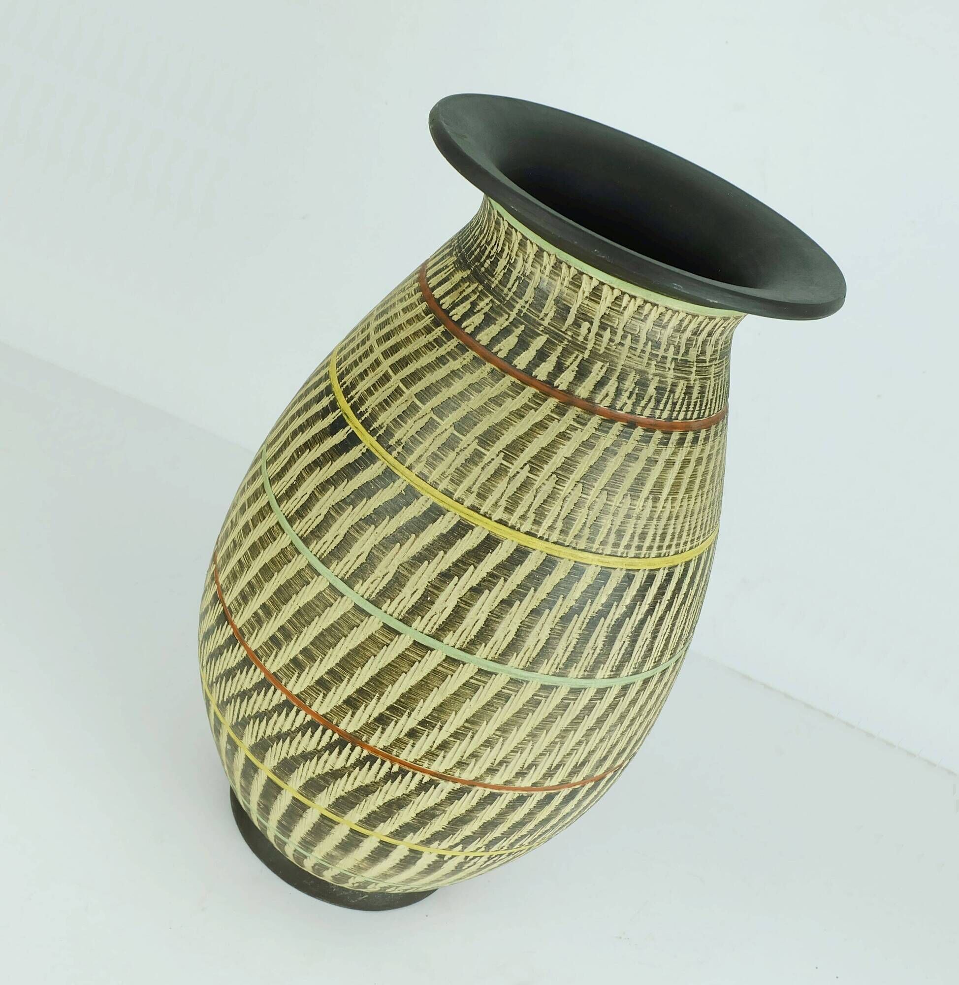 duemler & breiden 1950's mid century VASE floorvase model 32/35 sgraffito