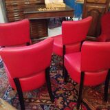 4 red chairs