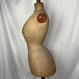 Mannequin couture buste taille de guêpe et faux cul fin XIXème