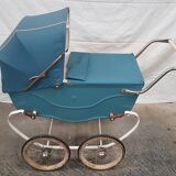 Ancienne poussette landau poupée avec roues