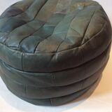 Vintage pouf