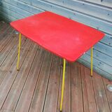 Set of 4 chairs and a vintage table, 70s