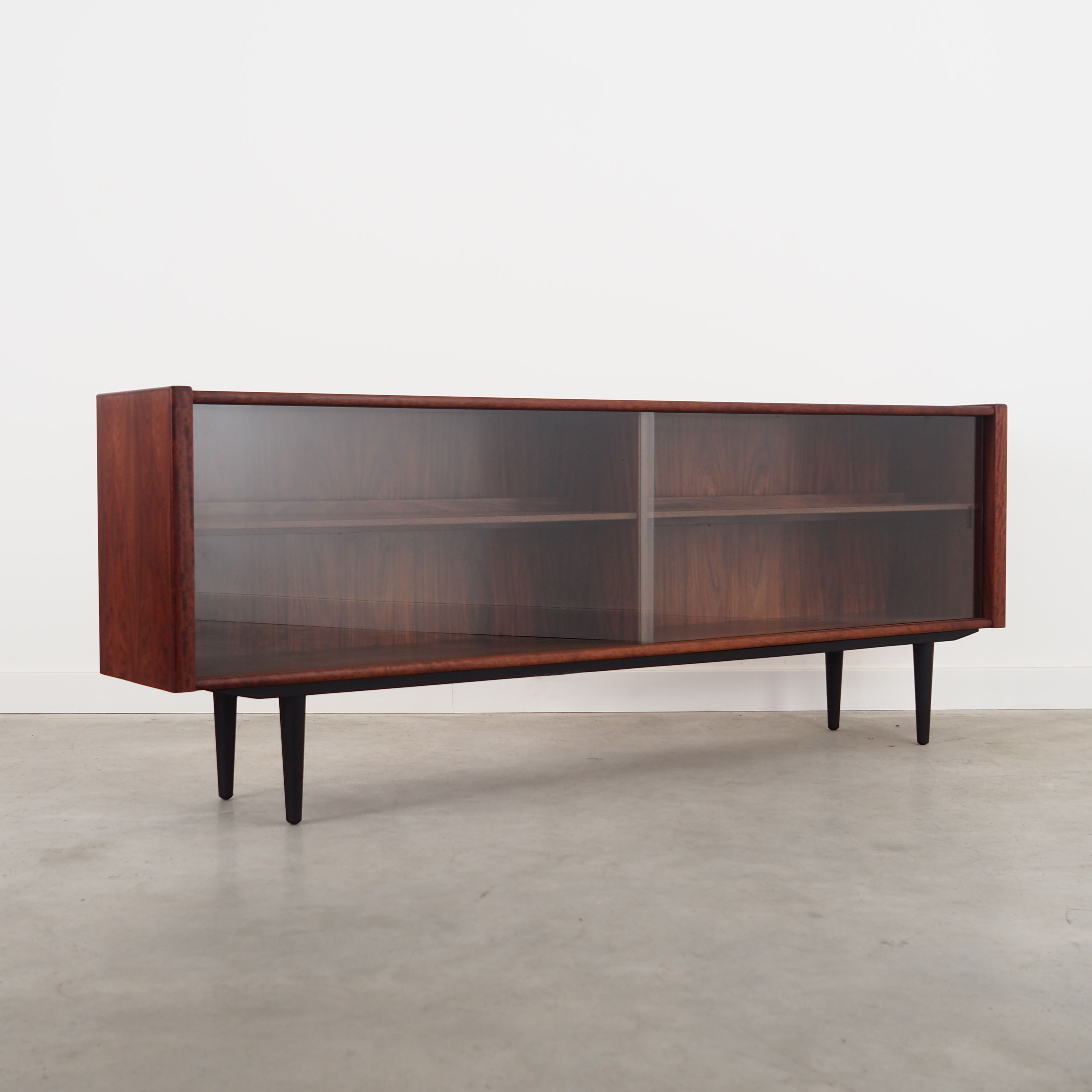 Rosewood sideboard, Danish design, 1970s, manufactured by Skovby Møbelfabrik