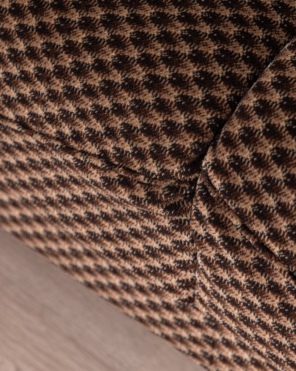 Living room sofa and pair of vintage armchairs from the 70s in italian design fabric