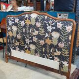 Upholstered headboard year 60