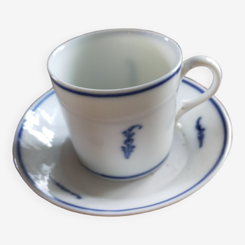 Tasse trembleuse Locré