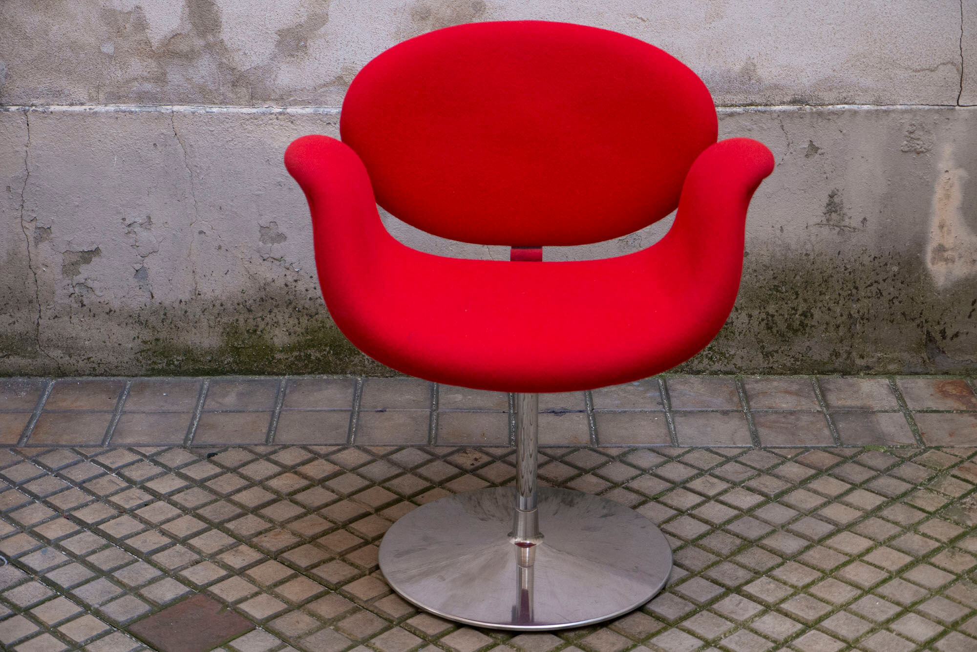 Armchair "little tulip" red by Pierre Paulin 1970