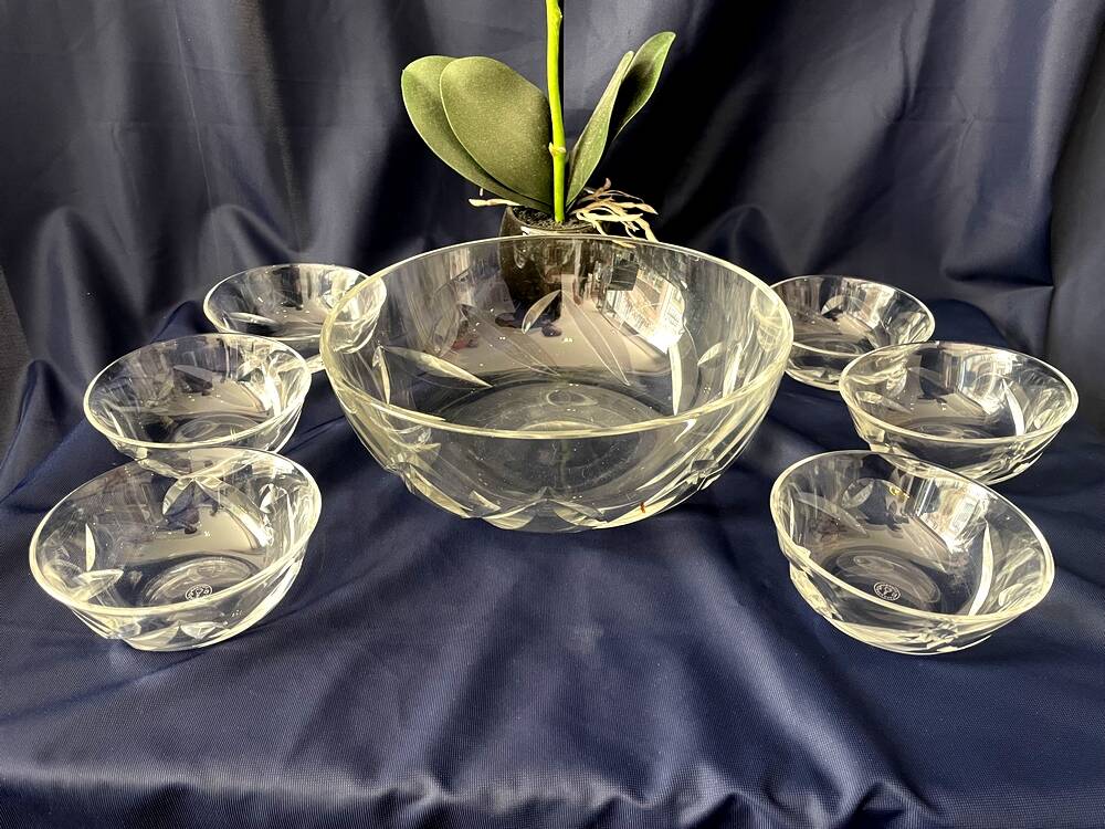 Baccarat fruit salad set salad bowl with 6 bowls table art