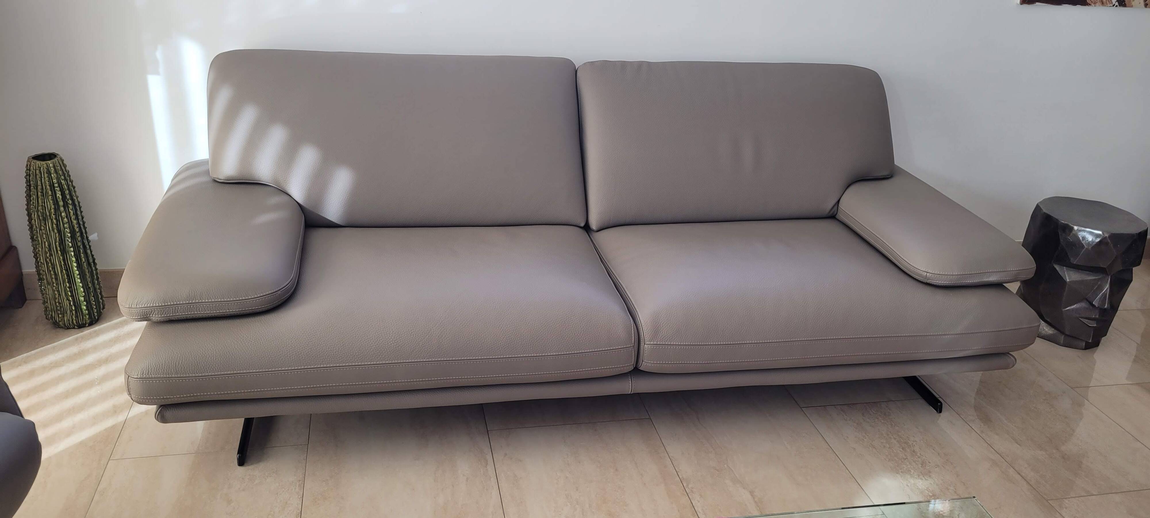 Canapé cuir pleine fleur 3 places roche bobois