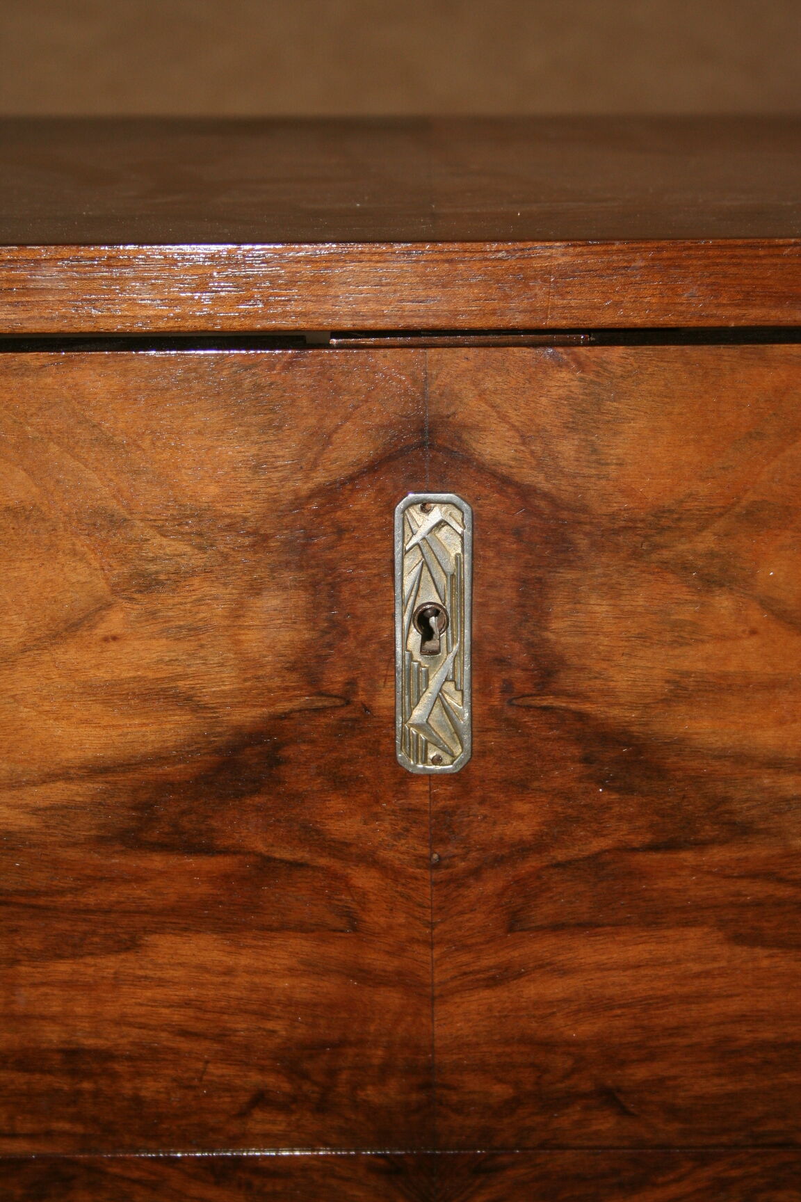 Chest of drawers art deco