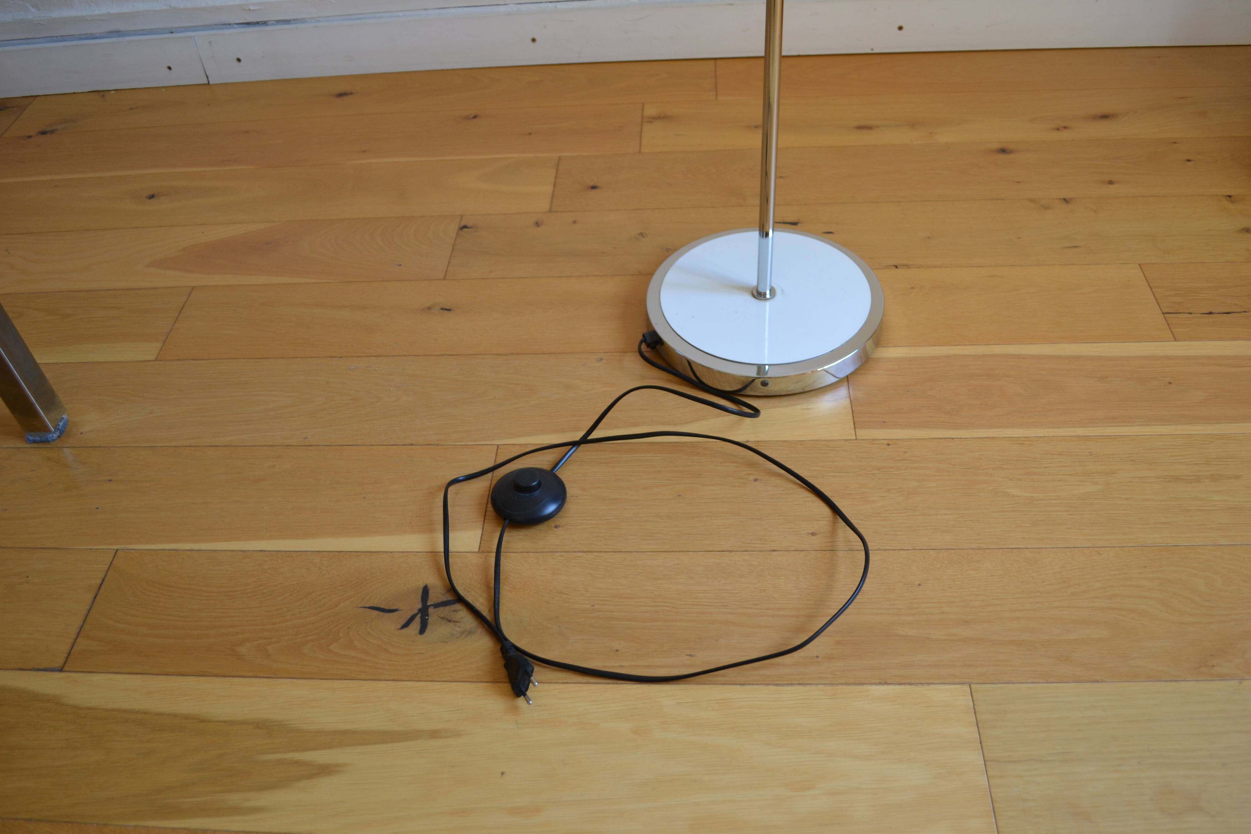 Vintage 1980 Eye Ball Reading Floor Lamp *** cult object of the 80s ***