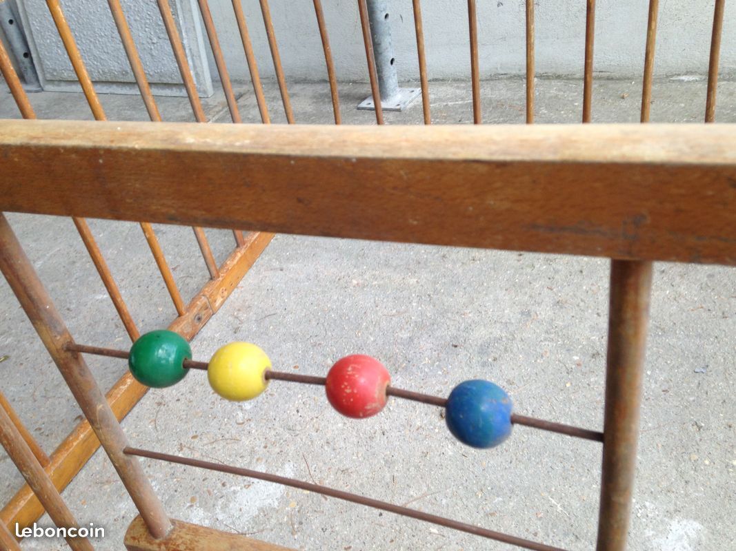 Parc enfant en bois