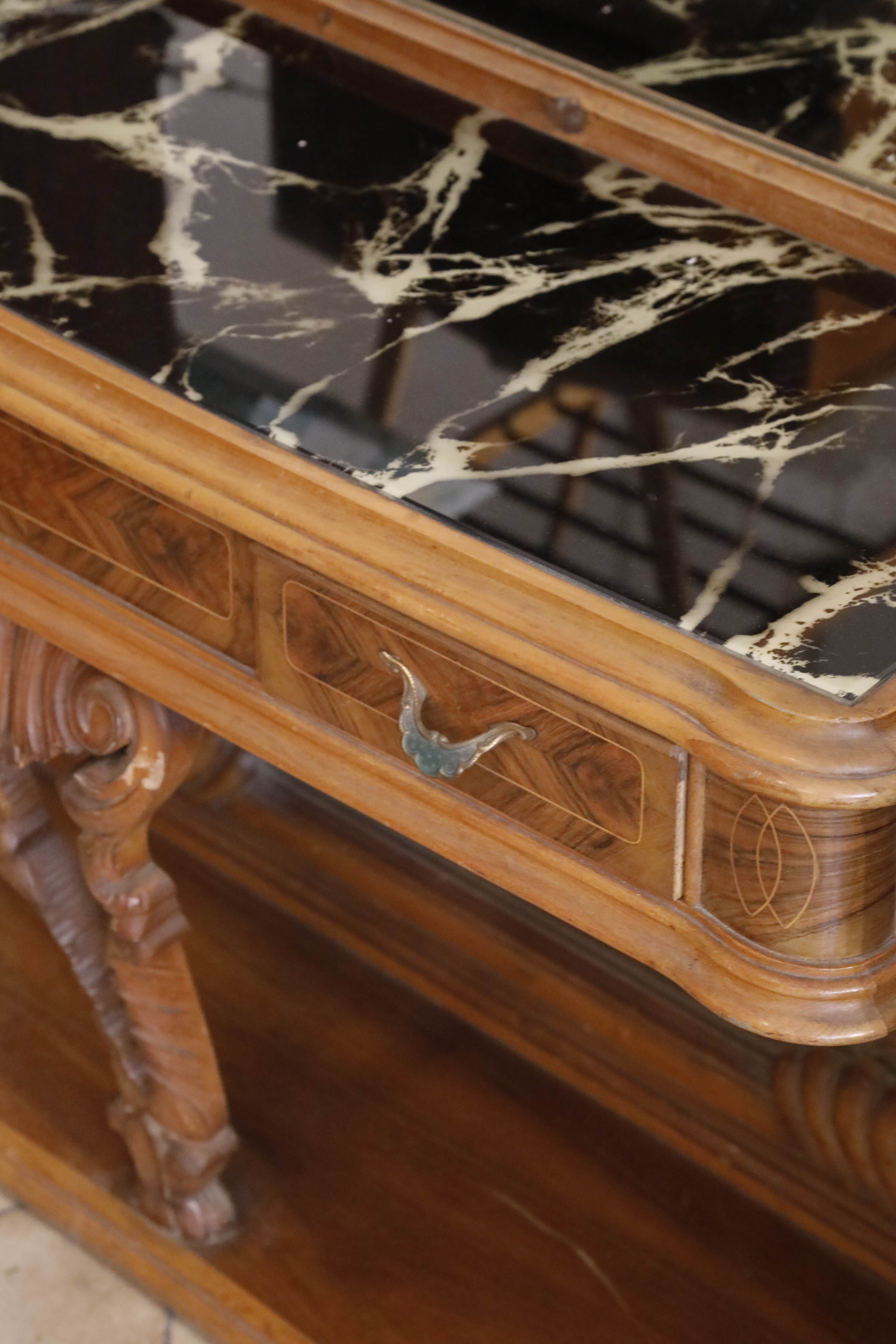 Italy hairdressing set and bedside 1940