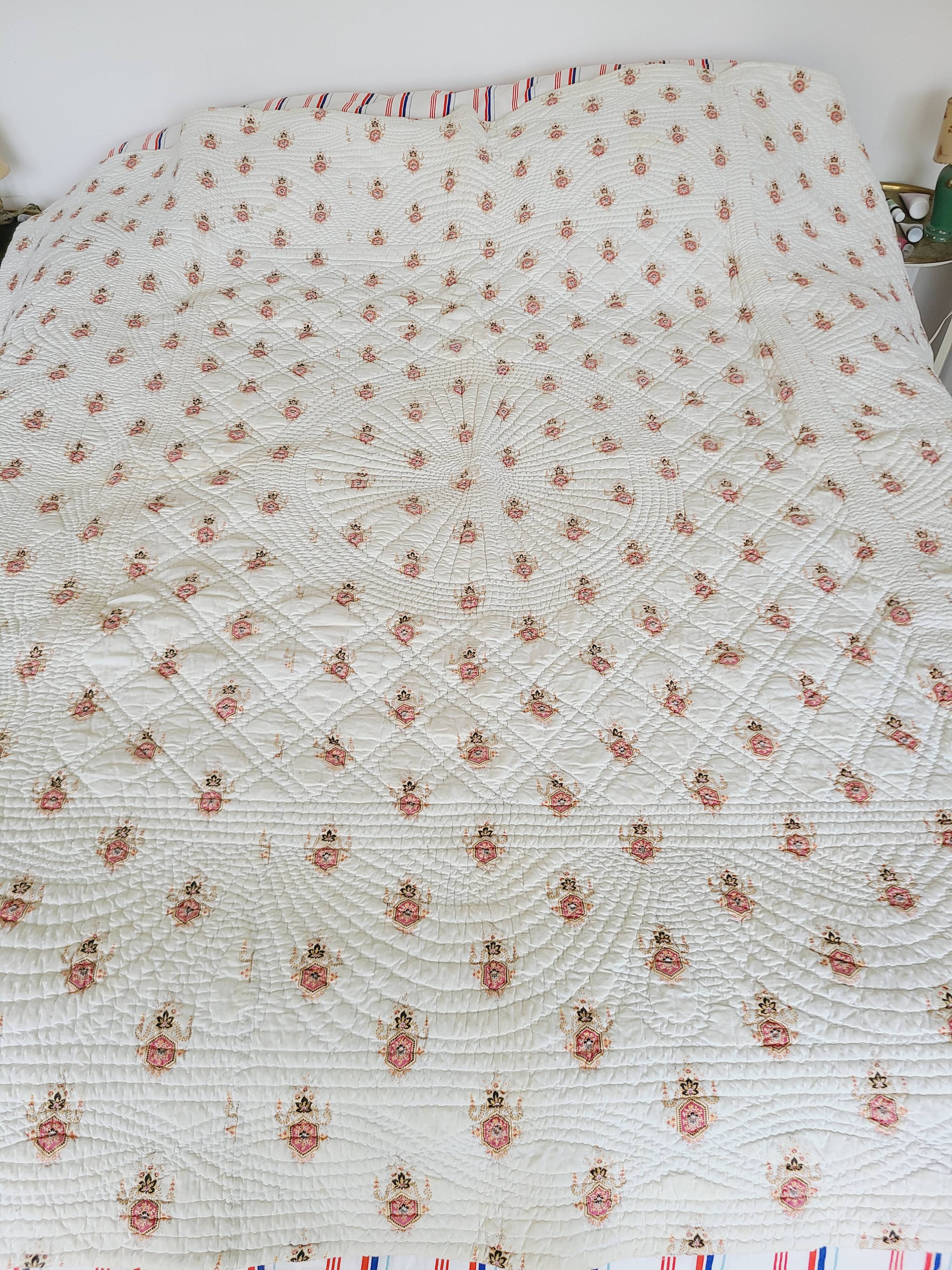 1850 large quilted bedspread 195 x 190 cm