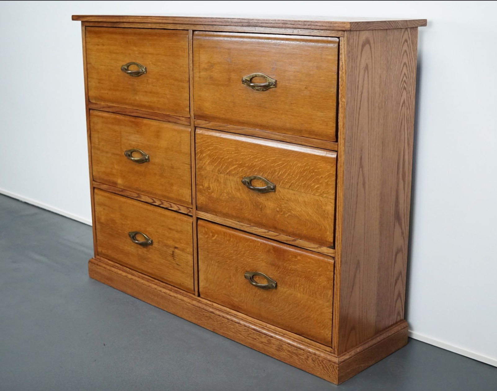 Chest of drawers in oak apothecary France 1930s