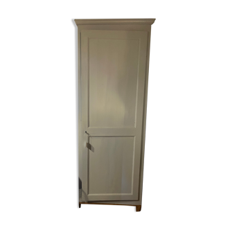 Wardrobe repainted