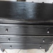 Louis XV style 3-drawer chest of drawers with steel buttons