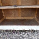 Ancien buffet en bois patiné