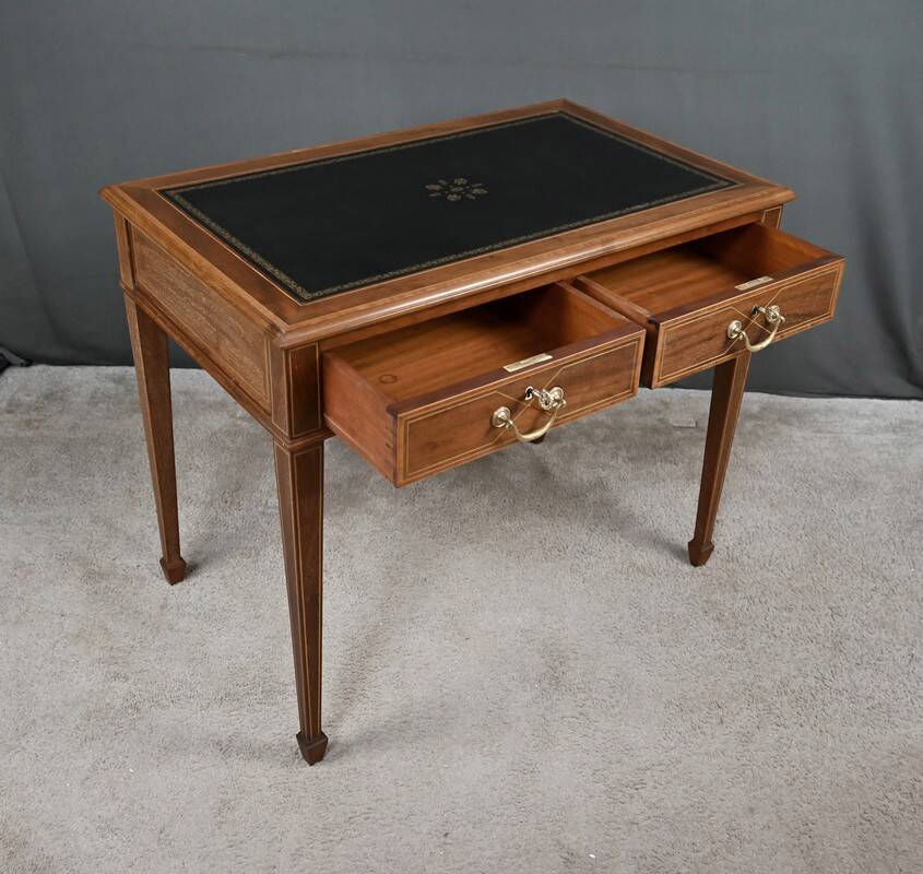 Small Mahogany Desk, English style – Early 20th century