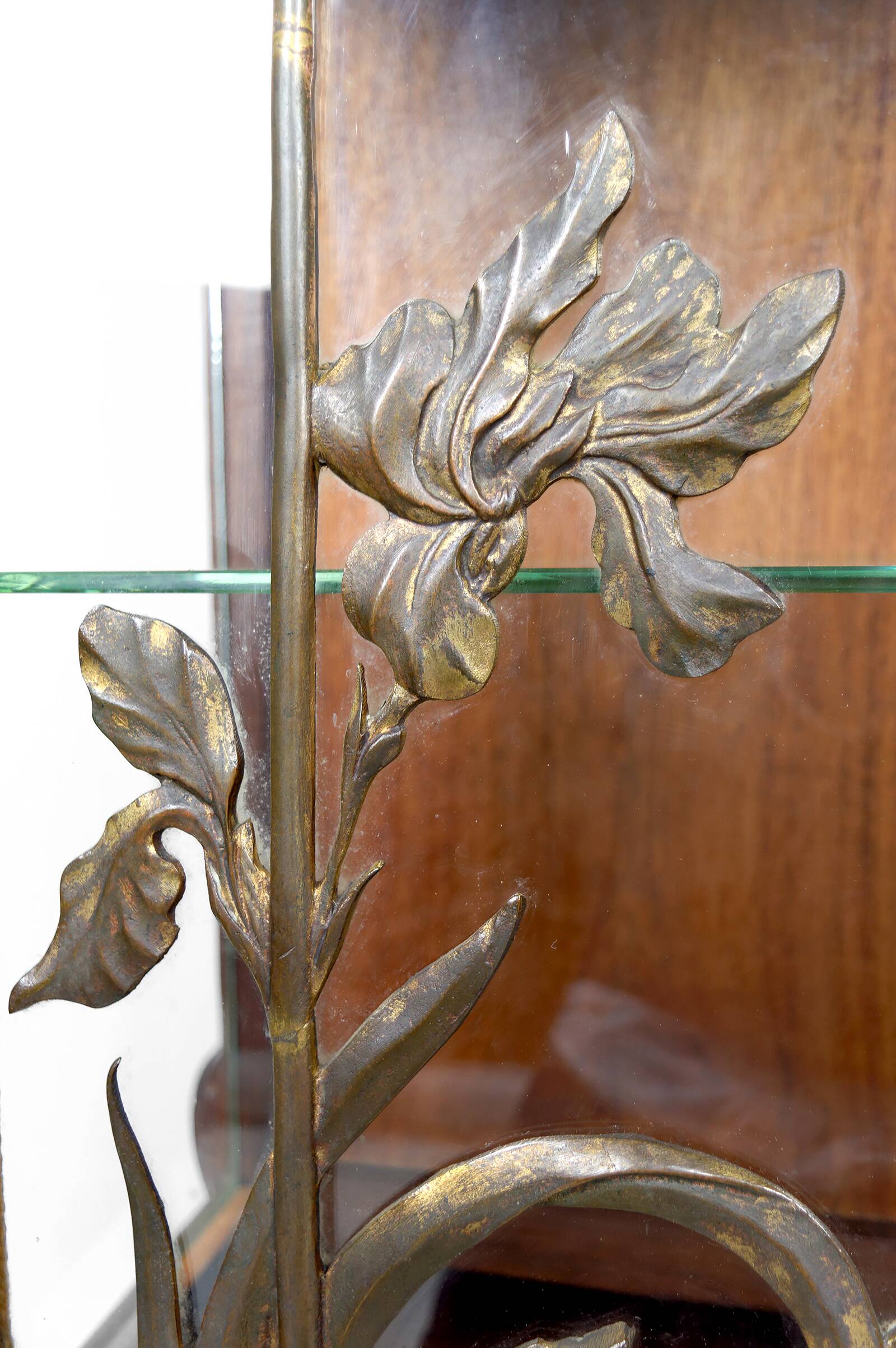 Art Nouveau Display Case, Bronzes and Carved Wood on a Lake Theme, 1900
