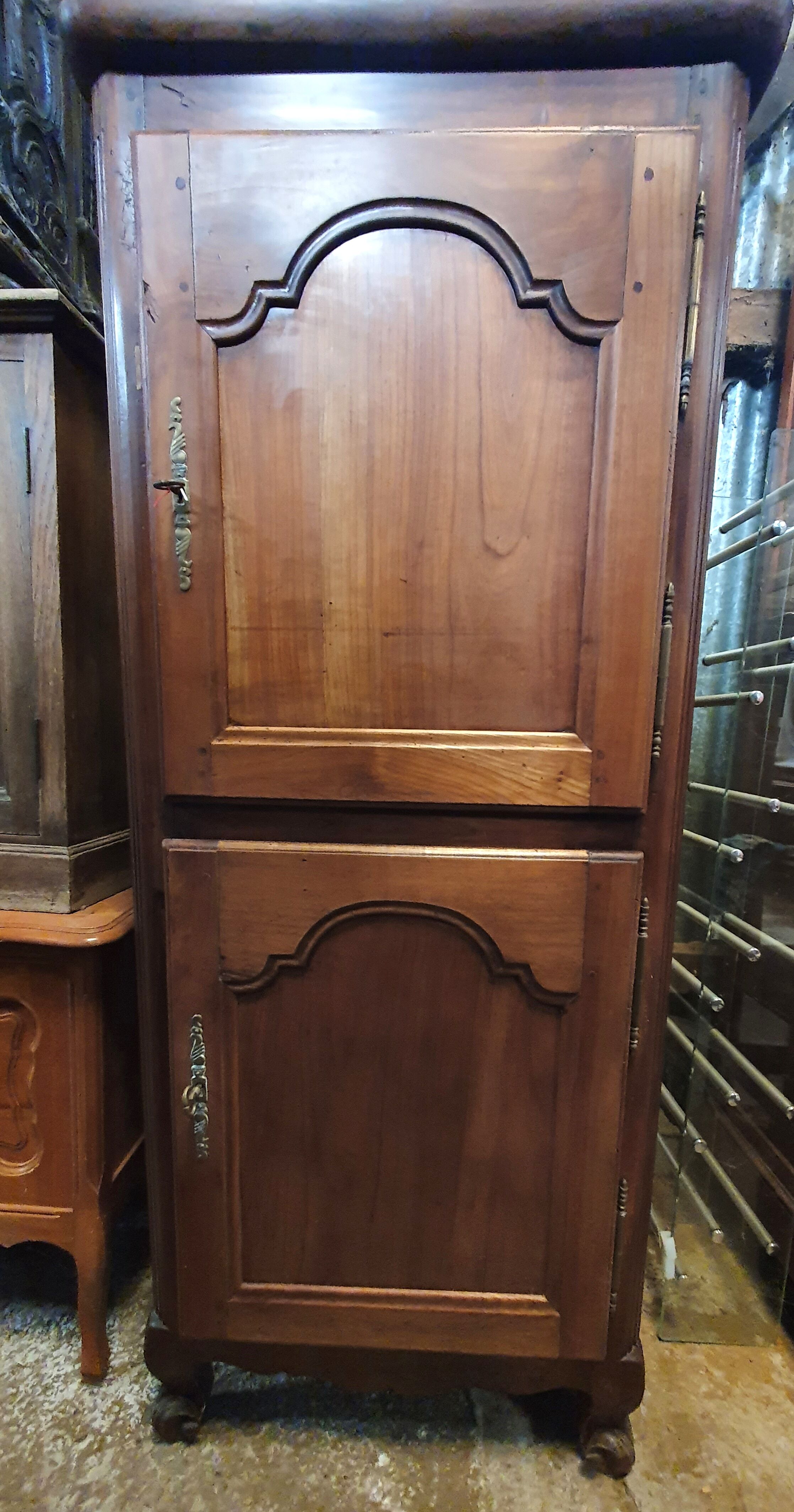 Small cupboard