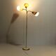 Lampadaire italien à trois lumières en laiton, années 1960