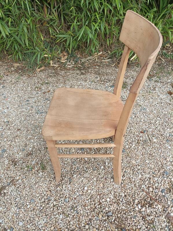 Luterma style air-gummed solid wood bistro chair