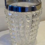 Ice bucket spikes diamond