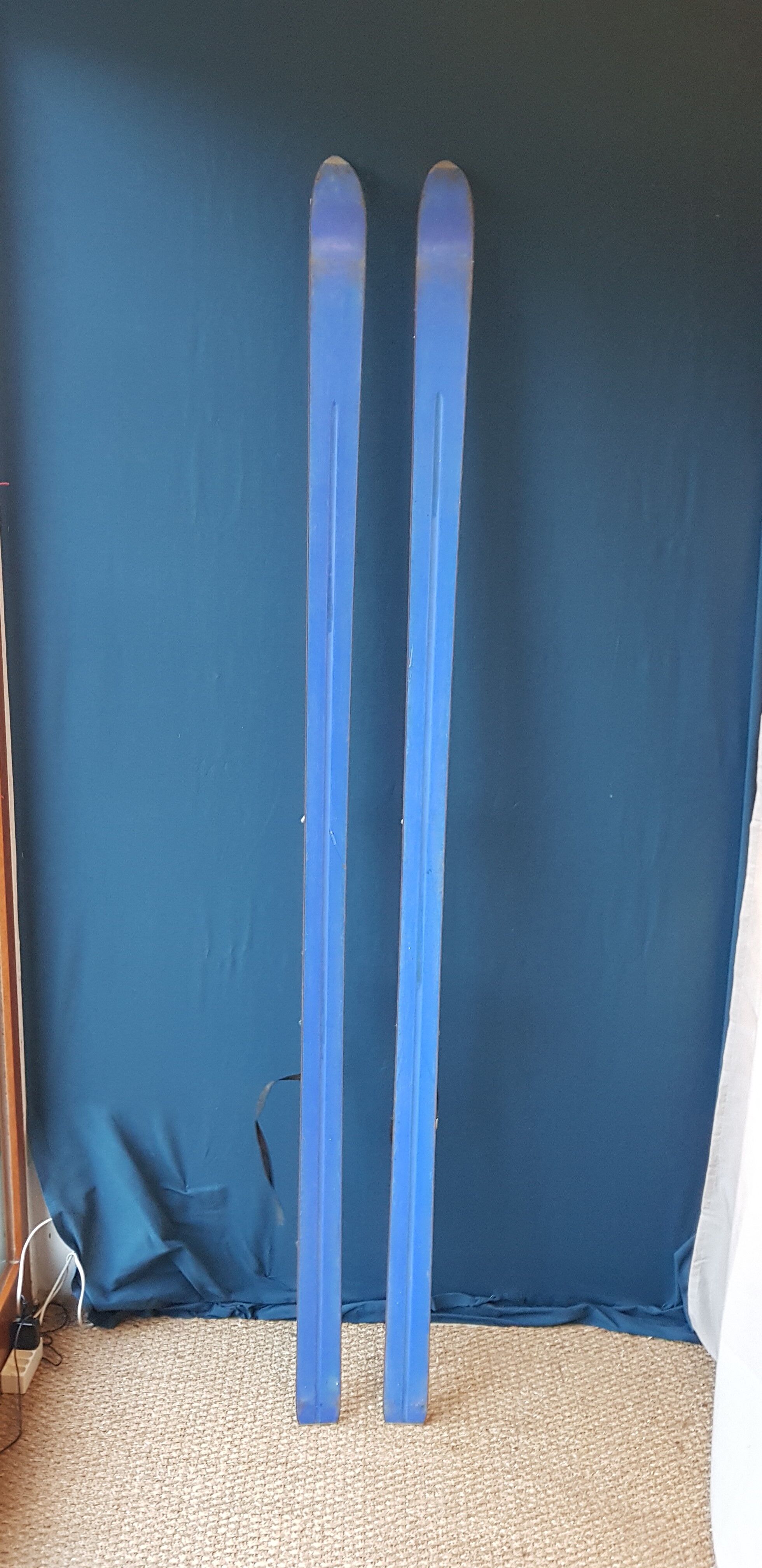 Vintage pair of ski team France