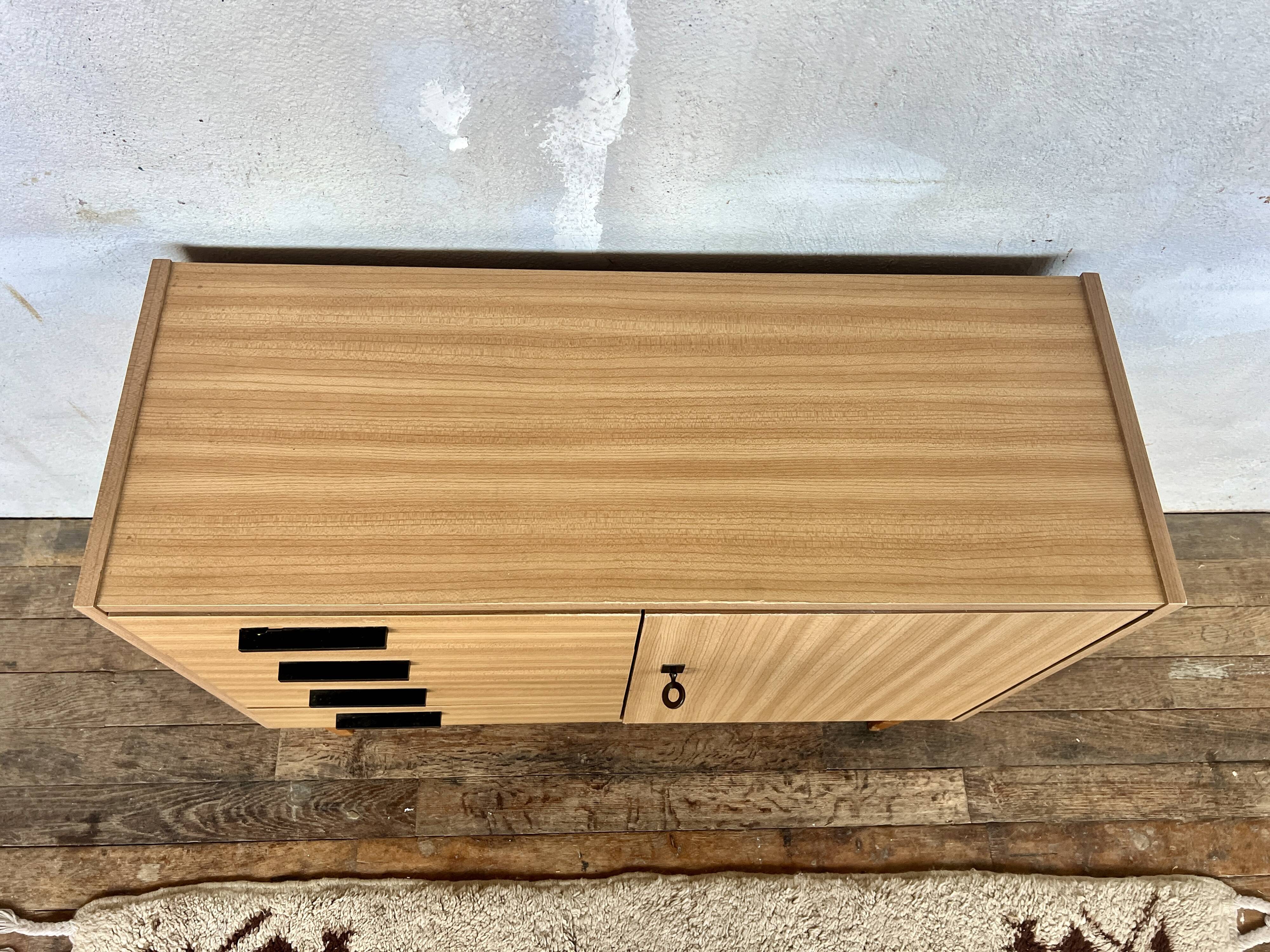 Vintage Formica TV/Hifi Cabinet Sideboard FREE DELIVERY