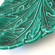 Ceramic leaf dish