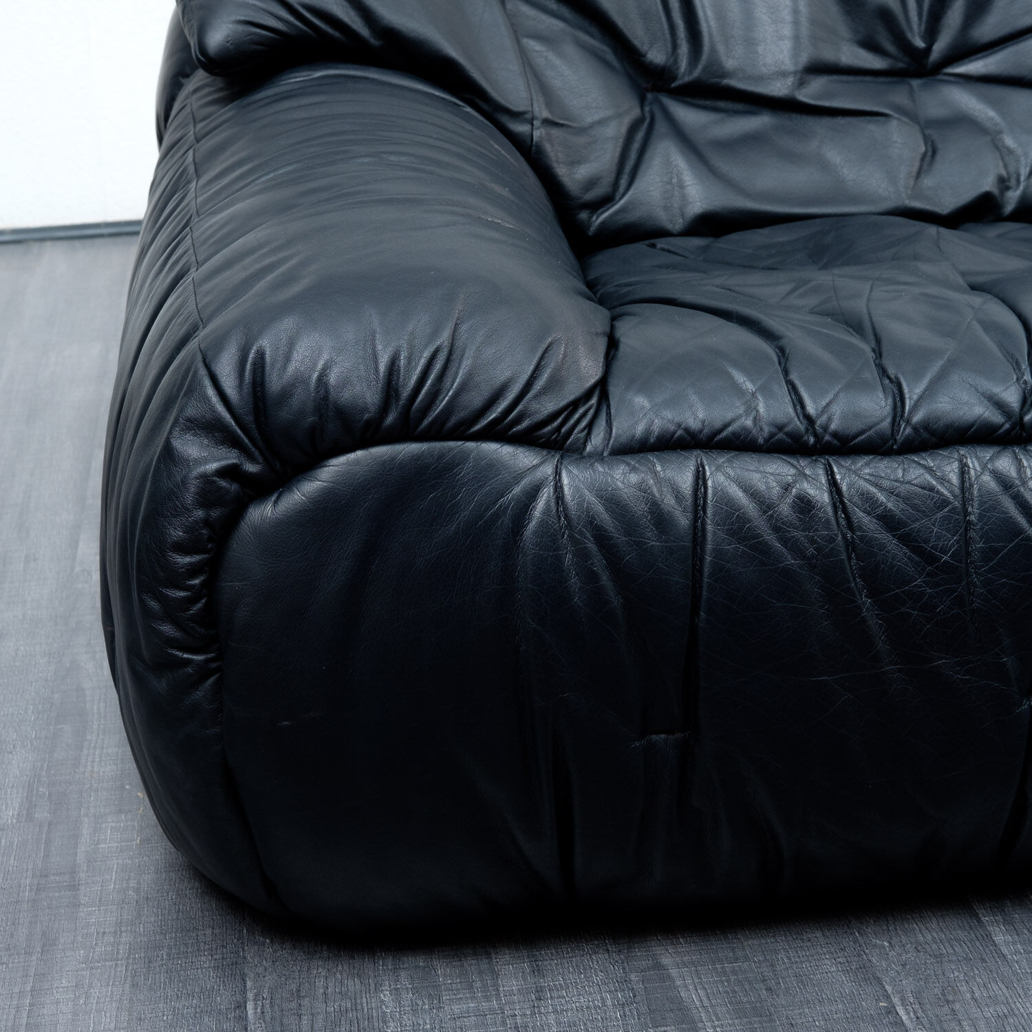 Black leather sofa, 70, two places