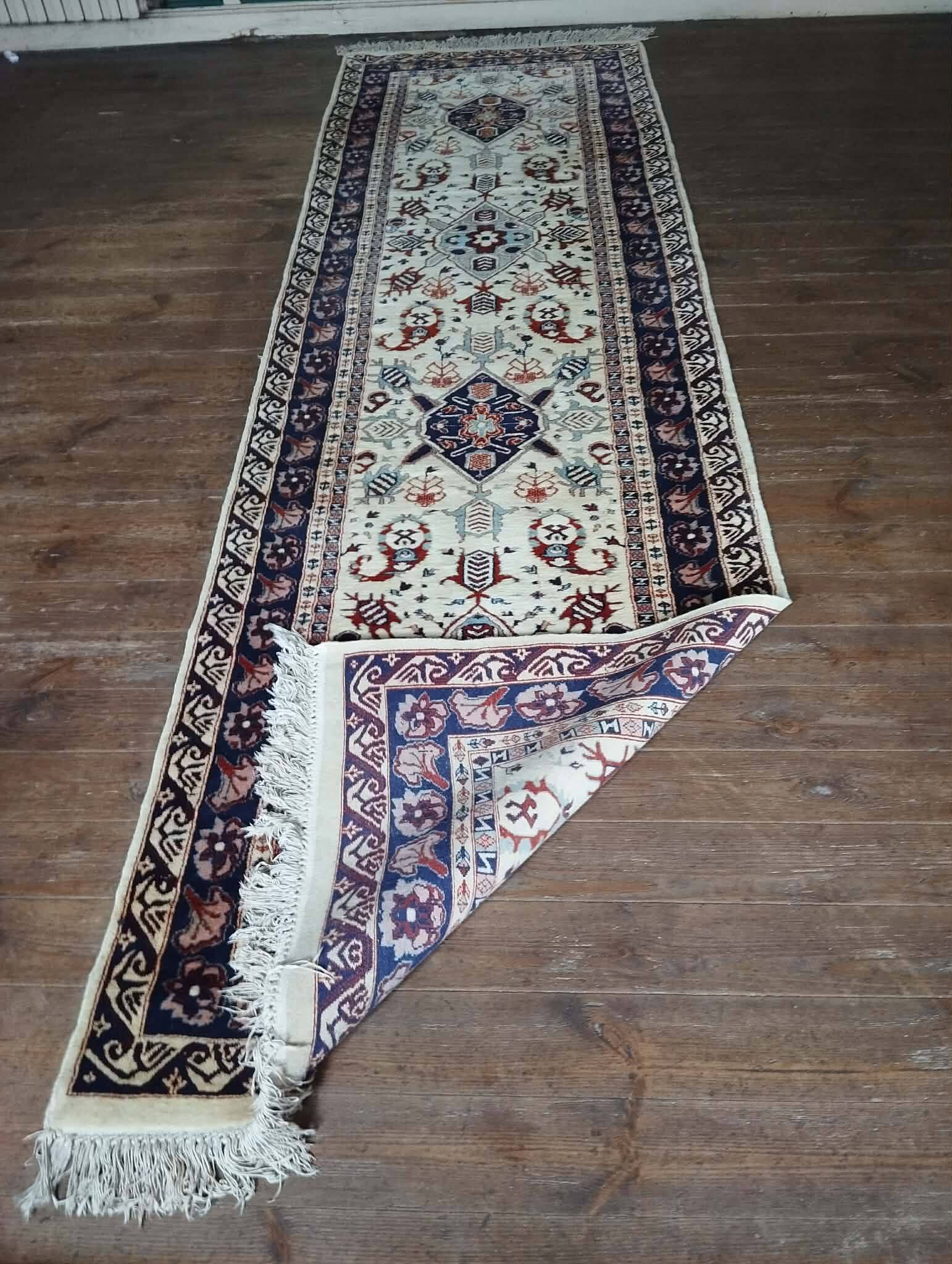 Handmade Pakistani hallway rug 325x94cm