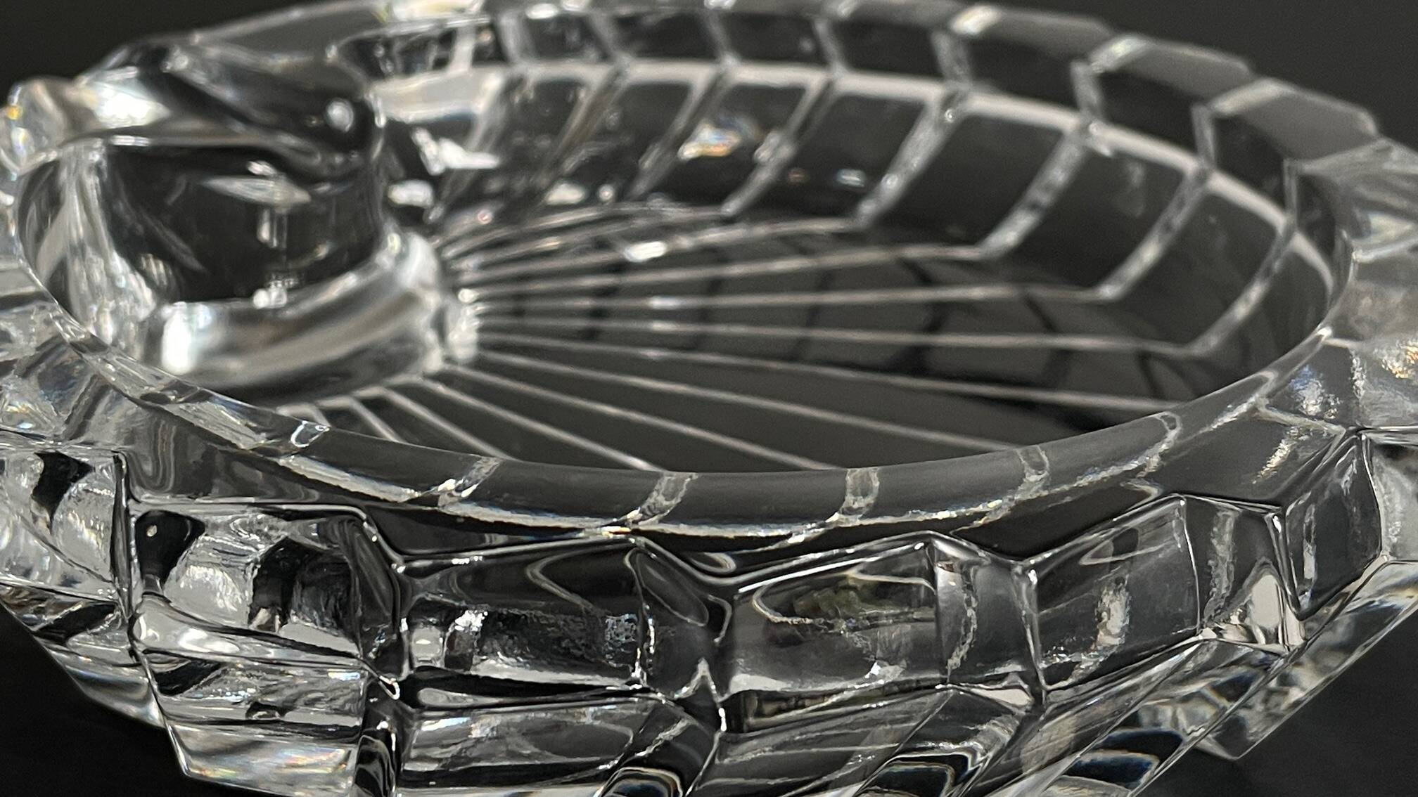 Vintage Crystal Ashtray in Seashell Shape