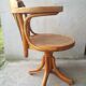 Fauteuil Thonet pivotant en bois