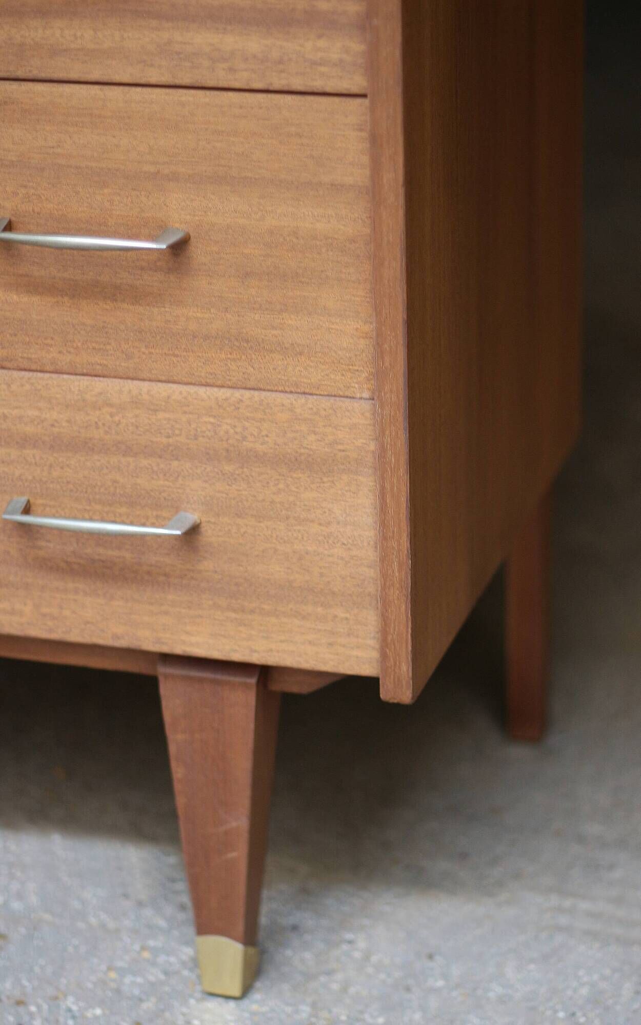 Belle commode vintage (années 60/70). Rénovée.