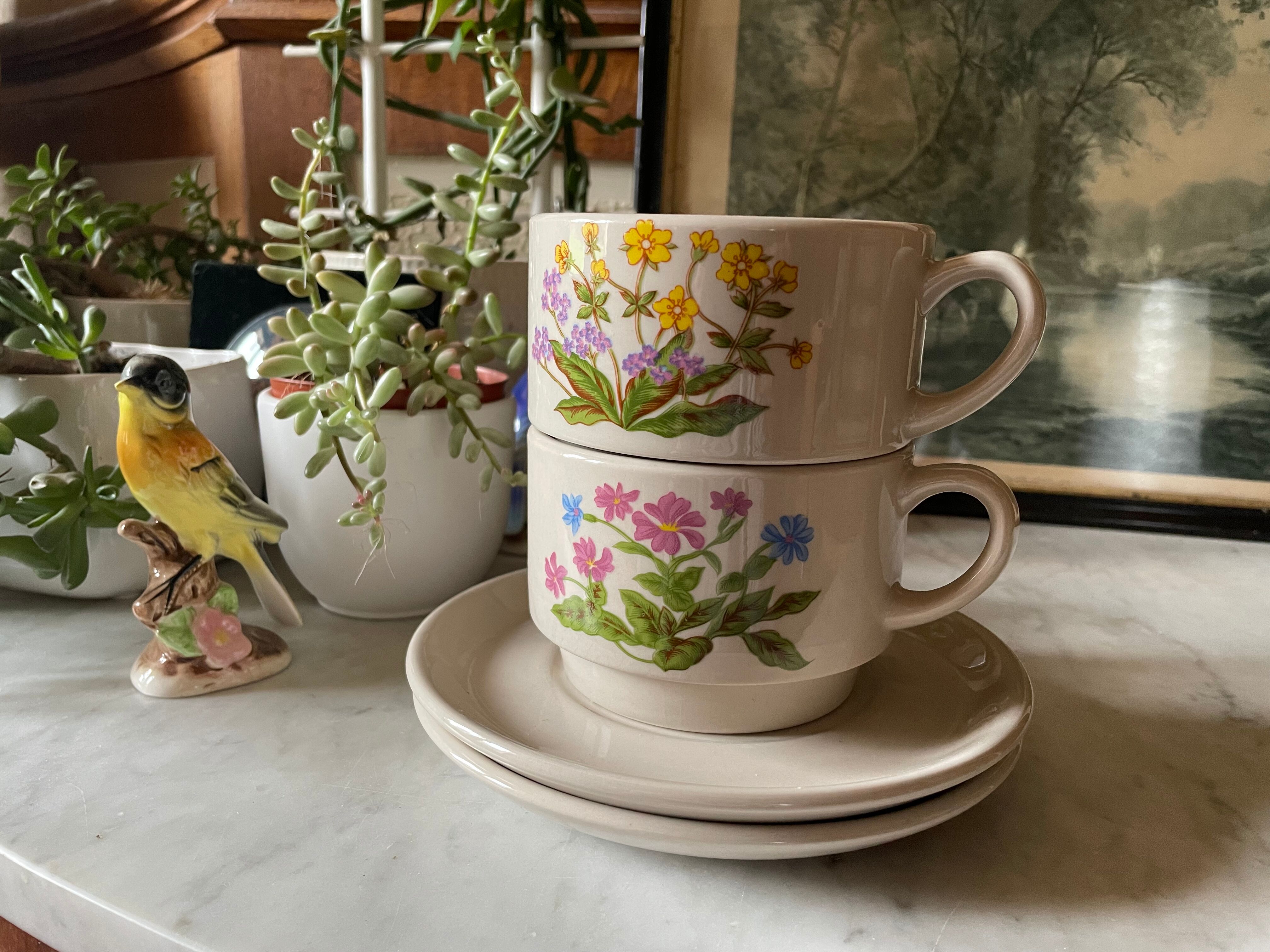 Vintage stoneware cups