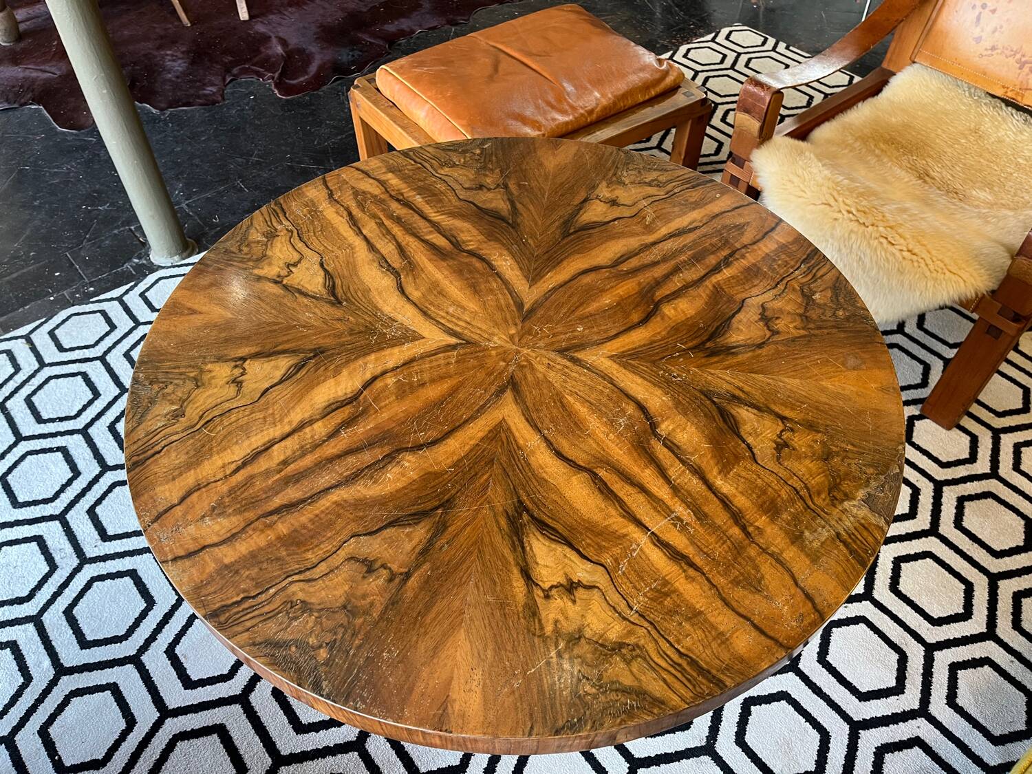 Large pedestal table 1930