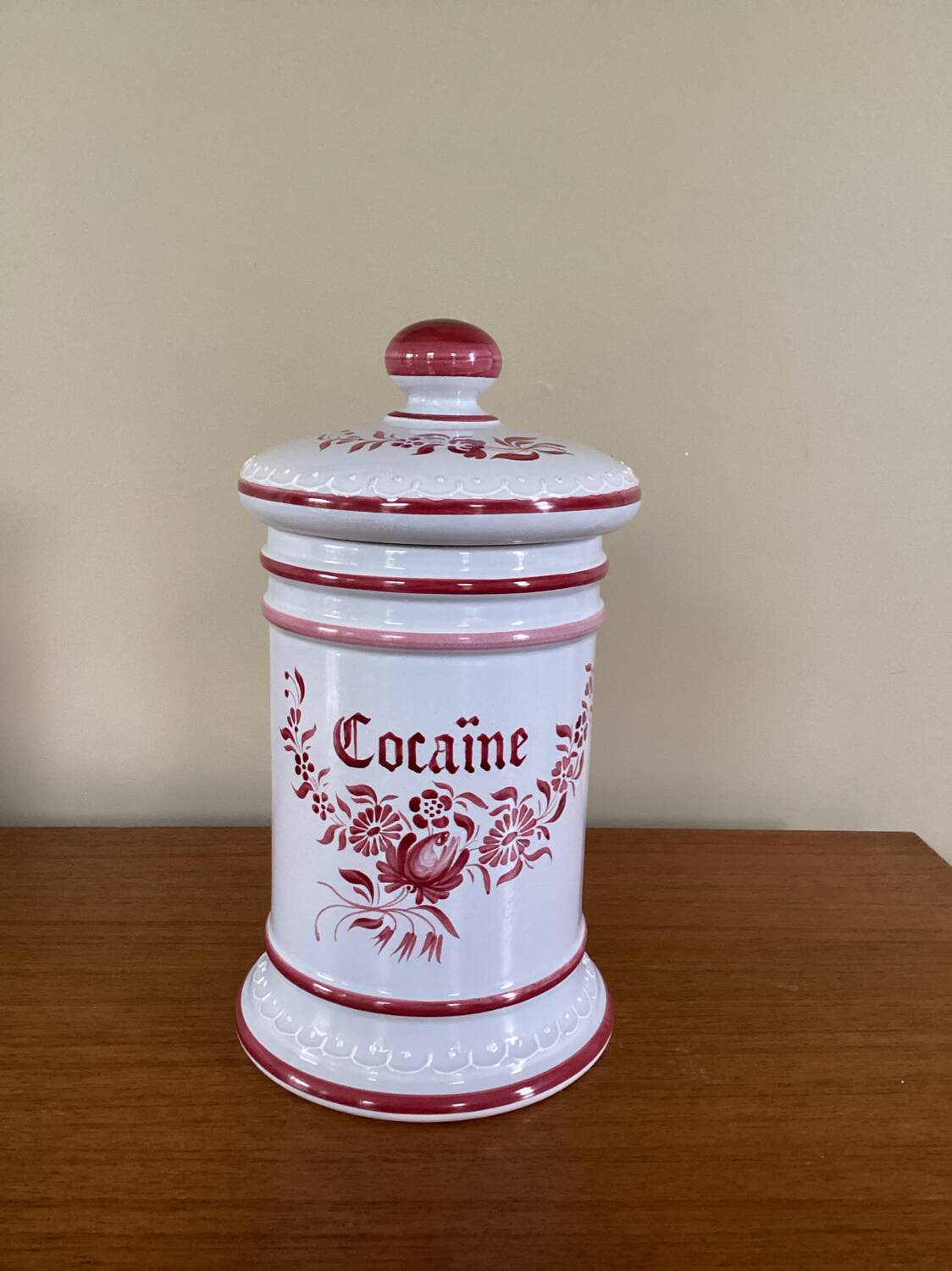 Pot pharmacy cocaine Desvres Fourmaintraux