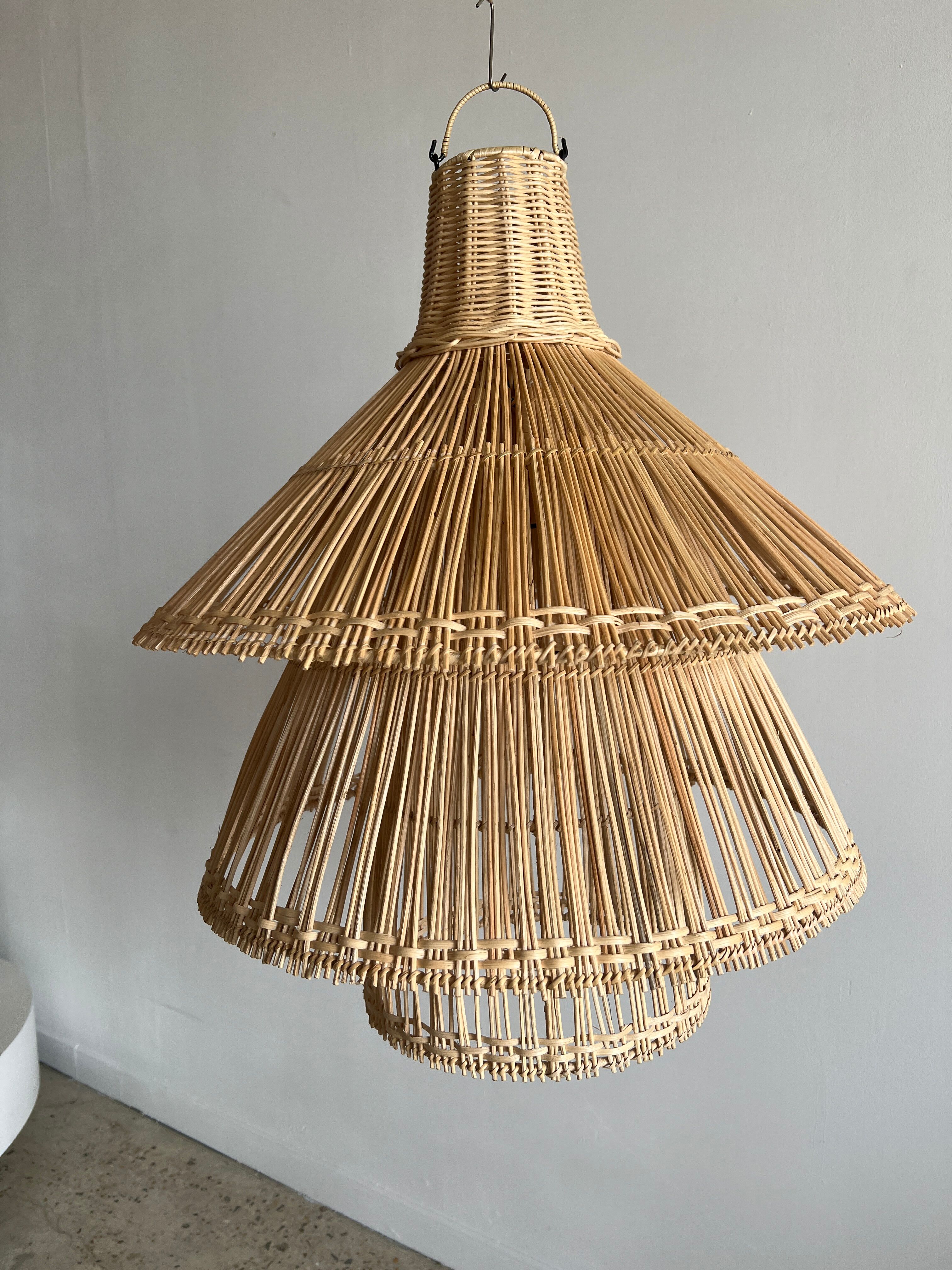 Rattan pendant lamp or light in the shape of an Asian lantern